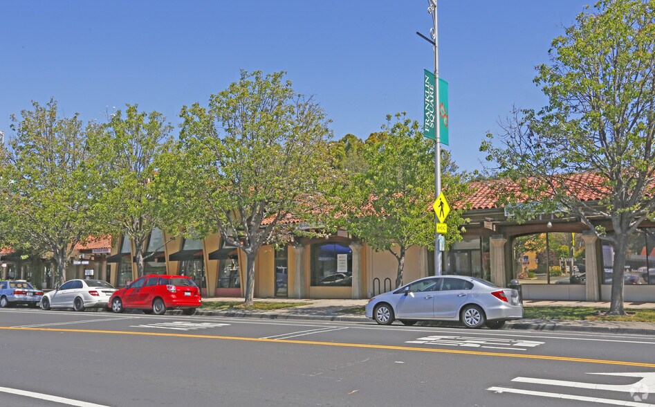 More Photos Of 951-955 Monroe St, Santa Clara Freestanding For Lease