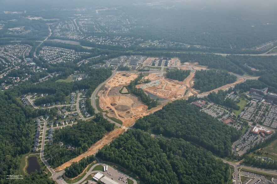 More Photos Of 1300 Charter Colony Pky, Midlothian Unknown For Lease