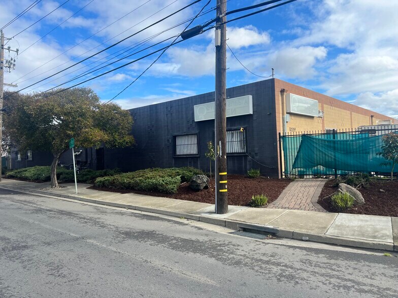 More Photos Of 23352 Clawiter Rd, Hayward Warehouse For Sale