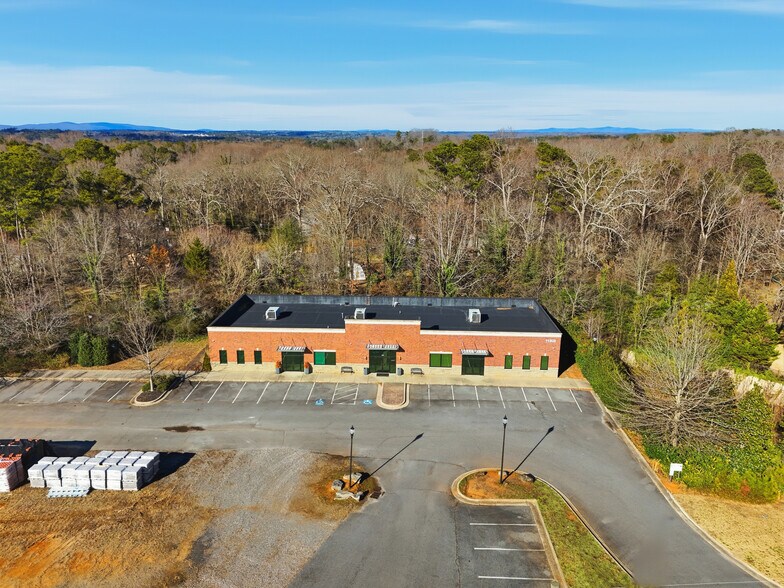 More Photos Of 11303 Highway 92, Woodstock Freestanding For Sale