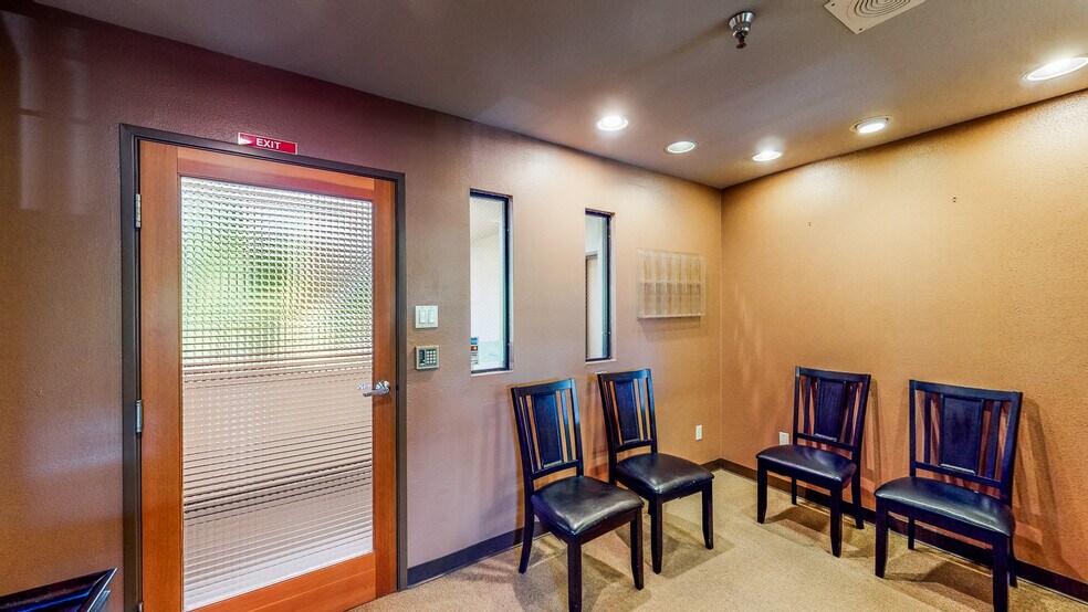 More Photos Of 1331 Medical Center Dr, Rohnert Park Medical For Lease