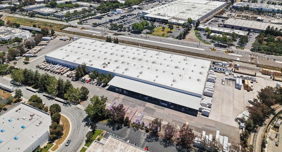 More Photos Of 40745 Encyclopedia Cir, Fremont Warehouse For Lease
