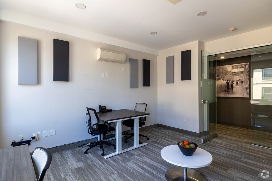 More Photos Of 1087 Elm St, Manchester Office For Lease