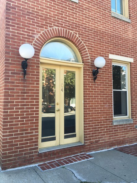 More Photos Of 723 S Charles St, Baltimore Office Residential For Lease