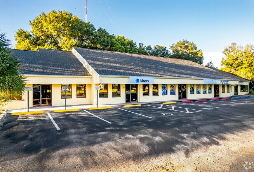 More Photos Of 8588 Starkey Rd, Seminole Medical For Sale