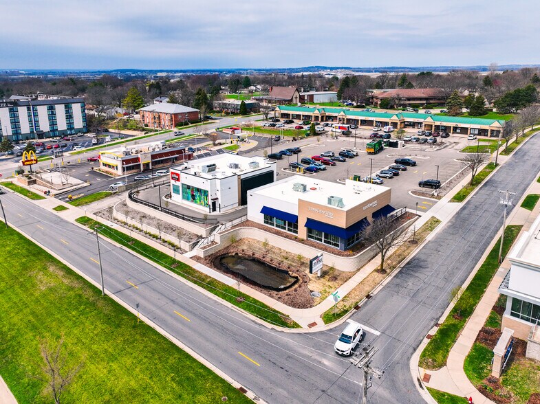 More Photos Of 4518 E Washington Ave, Madison General Retail For Sale