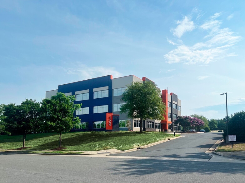 More Photos Of 124 Sweet Meadow Blvd, Charlotte Unknown For Lease