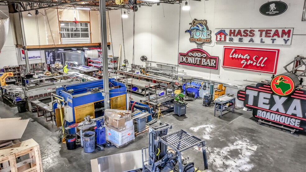 More Photos Of 1605 Ord Way, Oceanside Warehouse For Sale