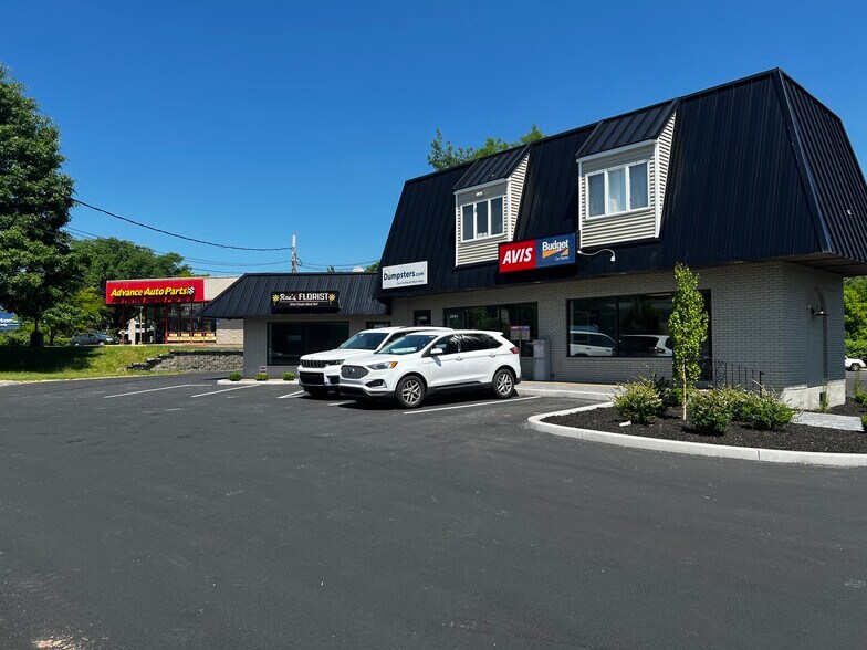Primary Photo Of 2600 Berlin Tpke, Newington Storefront Retail Office For Lease