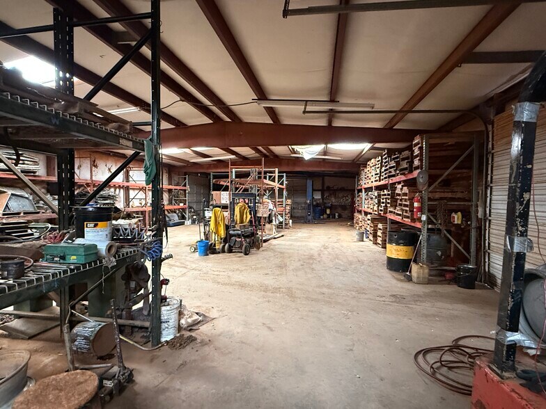 More Photos Of 725 Red River Rd, Rock Hill Industrial For Lease