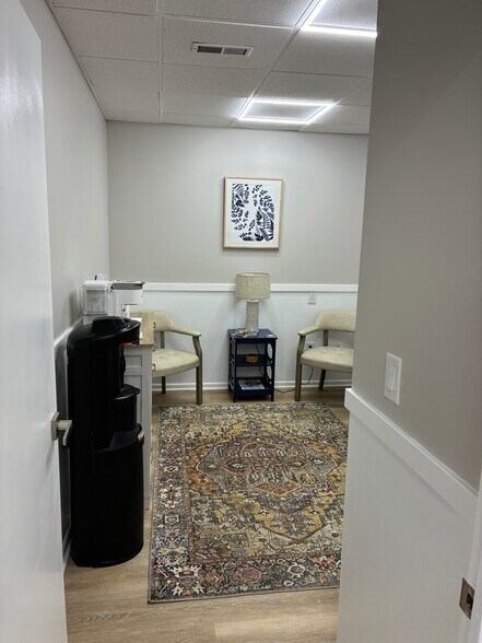 More Photos Of 812 Poole Ave, Hazlet Medical For Sale