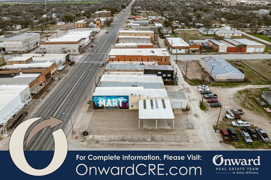 More Photos Of 404 E Texas Ave, Mart Flex For Sale