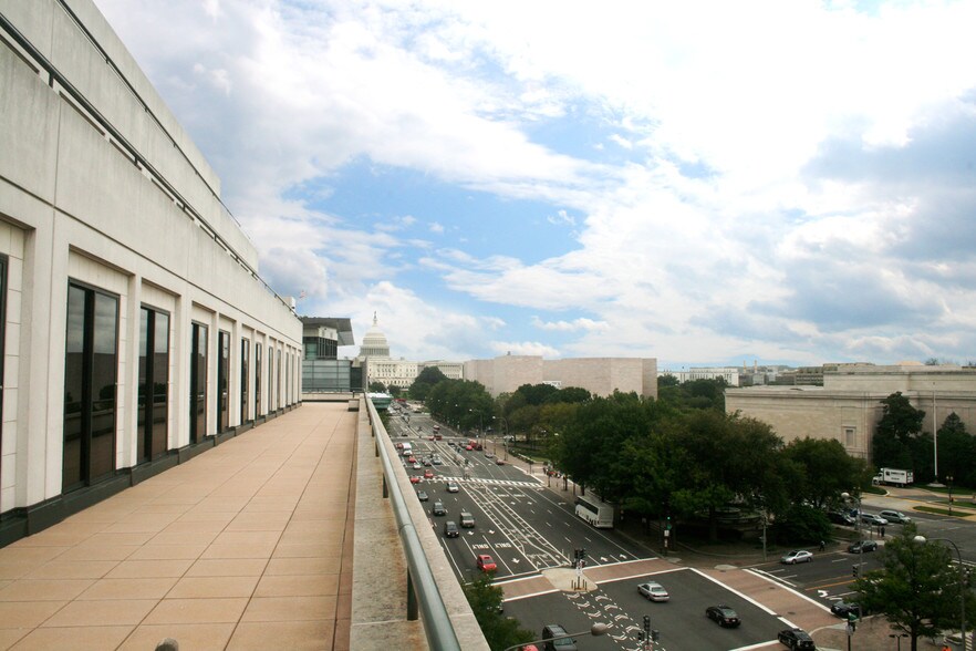 More Photos Of 601 Pennsylvania Ave NW, Washington Office For Lease