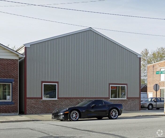 More Photos Of 101 E Main St, Wayne Auto Repair For Sale