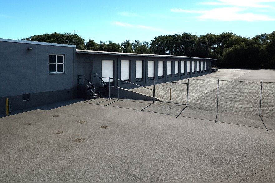 More Photos Of 3404 Clifford Ln, Jacksonville Truck Terminal For Lease
