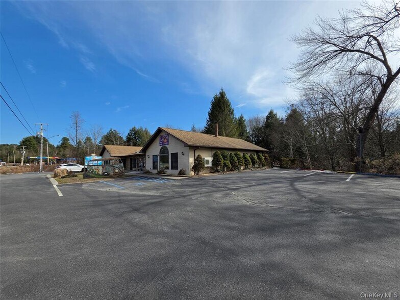 More Photos Of 951 State 17B Rt, Mongaup Valley Restaurant For Sale