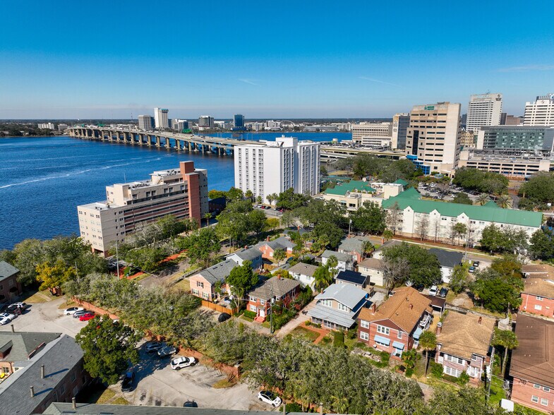 More Photos Of 817 Cedar St, Jacksonville Apartments For Sale