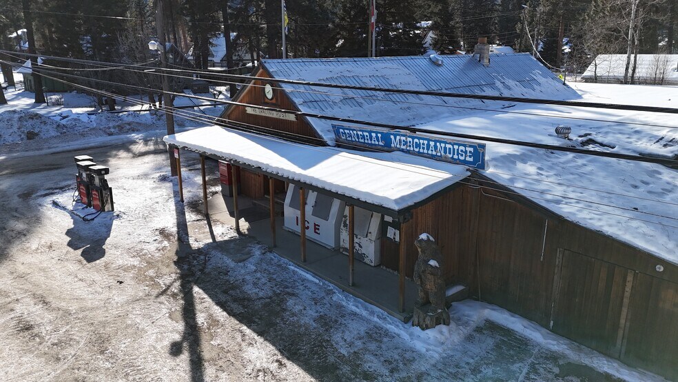 More Photos Of 2600 Otter Av, Tulameen Restaurant For Sale