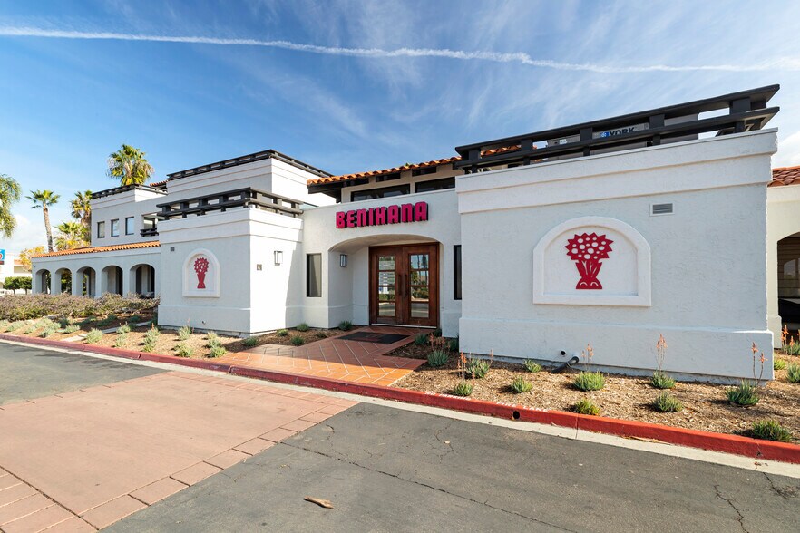 More Photos Of 755 Raintree Dr, Carlsbad Office For Sale