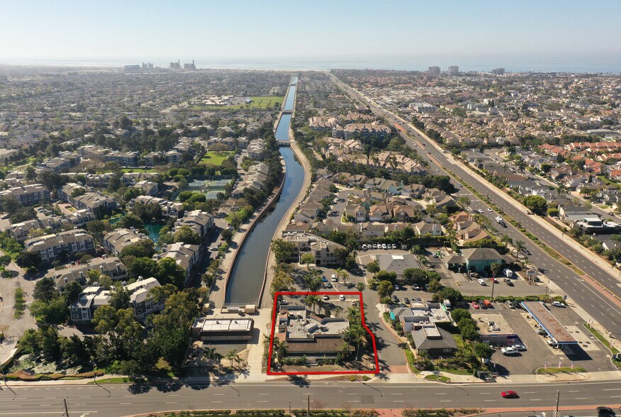 More Photos Of 8082 Adams Ave, Huntington Beach Restaurant For Sale