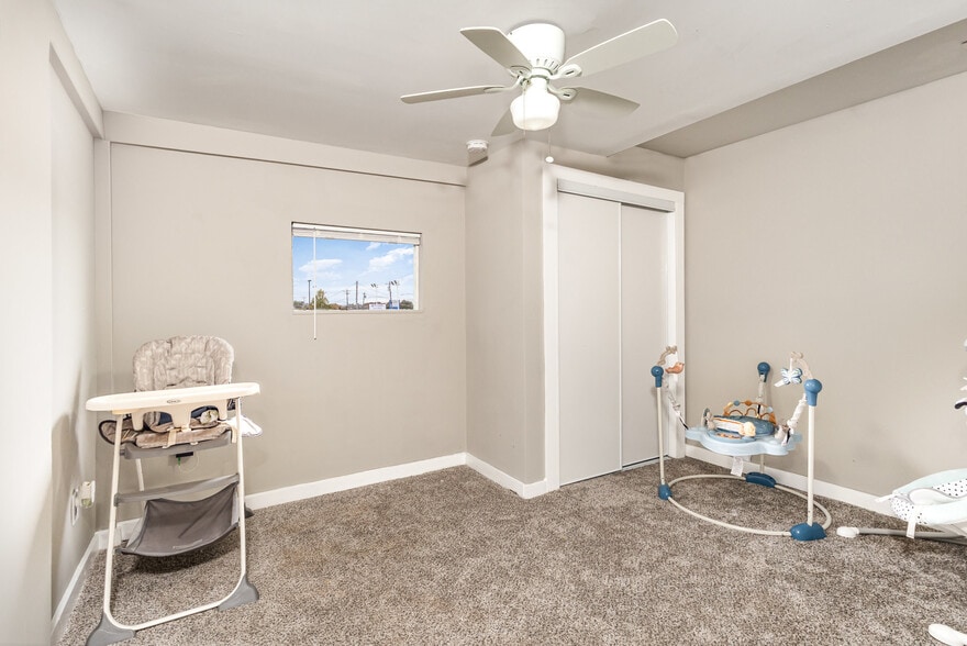 More Photos Of 6603 Dixie Hwy, Florence Freestanding For Sale