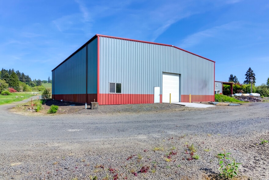 More Photos Of 18400 N Highway 99 W, Dayton Light Manufacturing For Sale