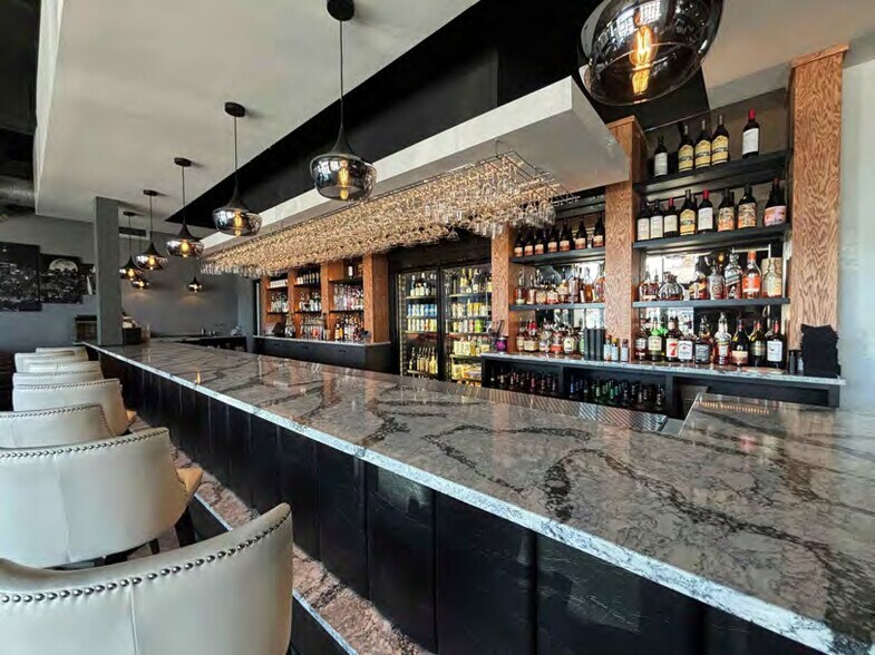 More Photos Of 796 11th St, Marion Restaurant For Sale