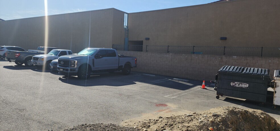 More Photos Of 8450 Tamarind Ave, Fontana Freestanding For Sale