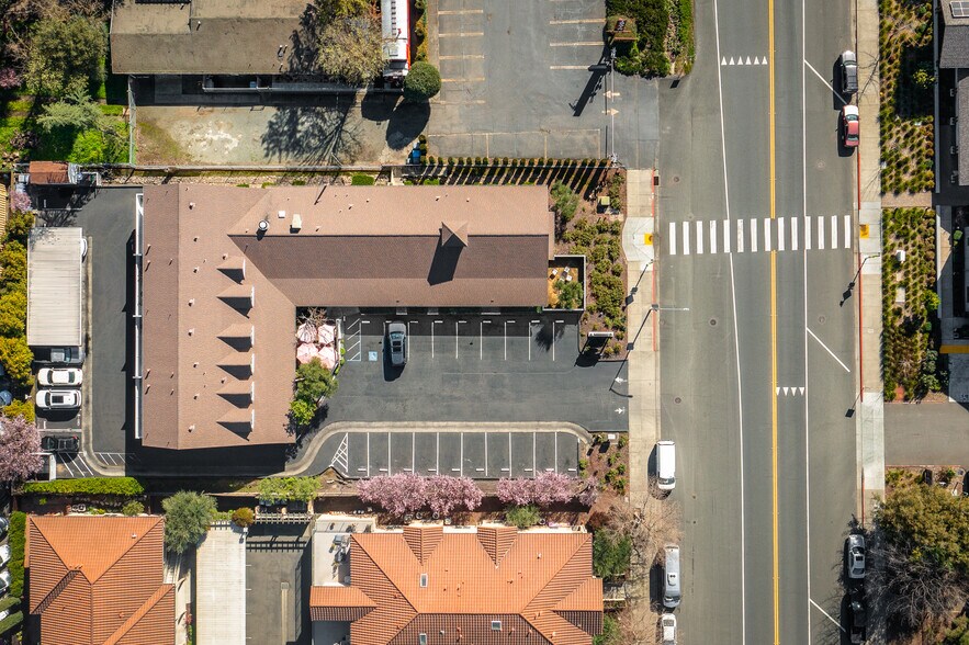 More Photos Of 1260-1278 Broadway, Sonoma Freestanding For Sale