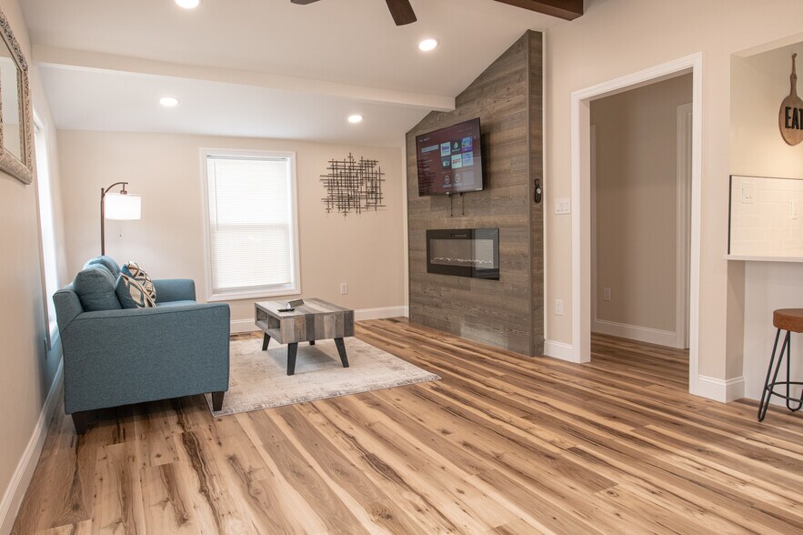 More Photos Of 95 Mercer St, Hamilton Apartments For Sale