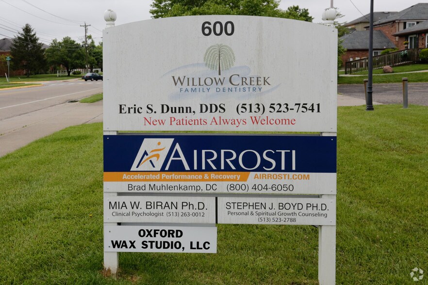 More Photos Of 600 McGuffey Ave, Oxford Medical For Sale
