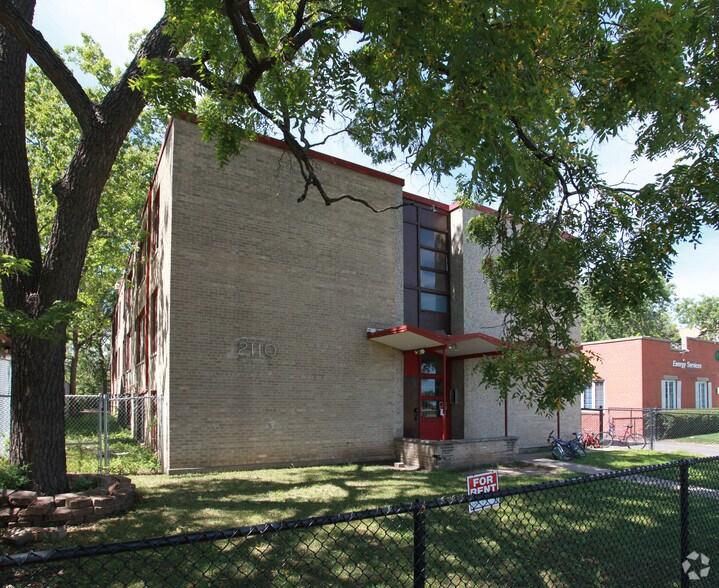 More Photos Of 2110 S Park Ave, Minneapolis Apartments For Sale