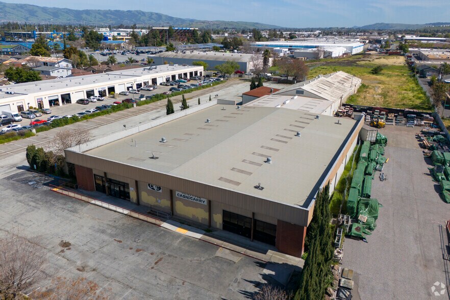 More Photos Of 190 Keyes St, San Jose Warehouse For Sale