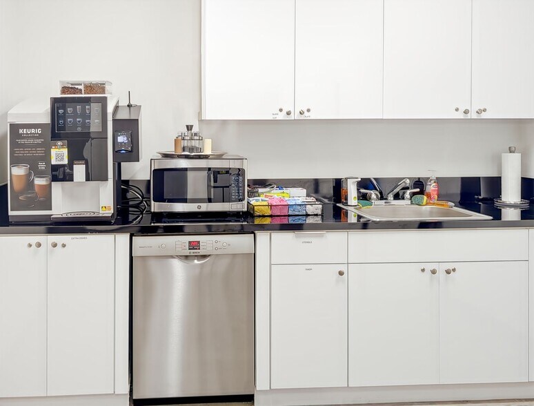 More Photos Of 6301 NW 5th Way, Fort Lauderdale Coworking Space