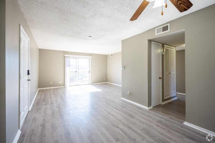 More Photos Of 12407 E 43rd St S, Independence Apartments For Sale