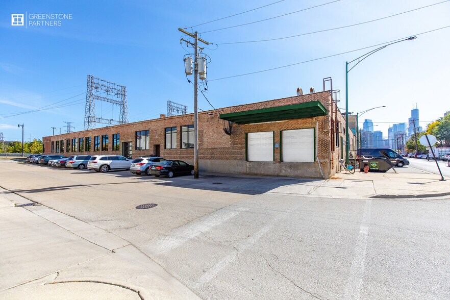 More Photos Of 1030-1040 N Halsted St, Chicago Warehouse For Sale