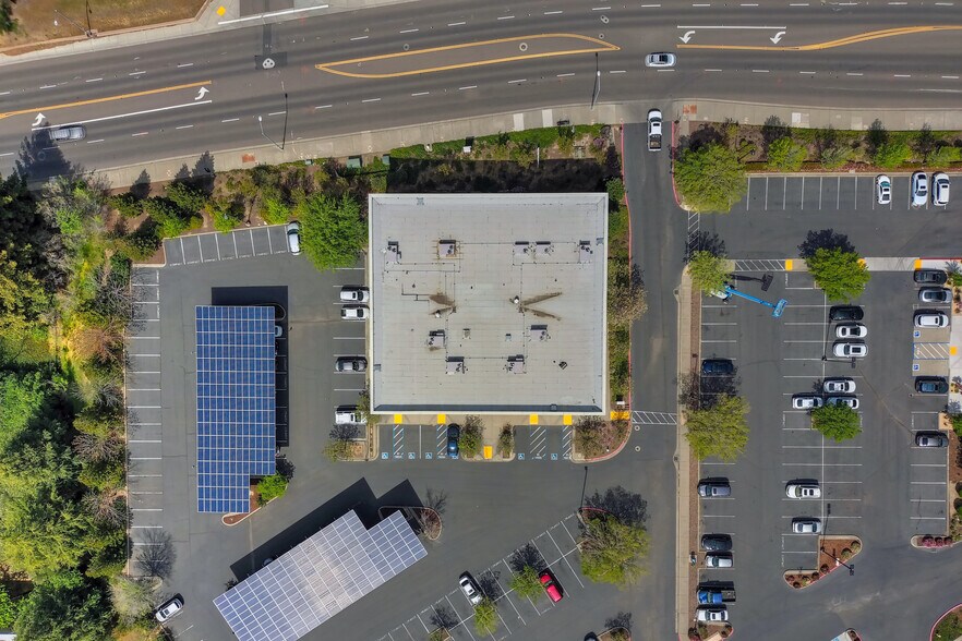 More Photos Of 750 Mason St, Vacaville Office For Lease