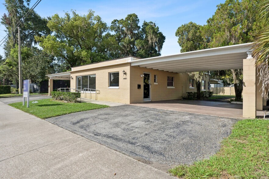 More Photos Of 4460 Edgewater Dr, Orlando Office For Lease