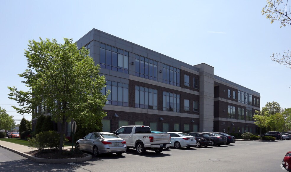 More Photos Of 935 Jefferson Blvd, Warwick Office For Sale