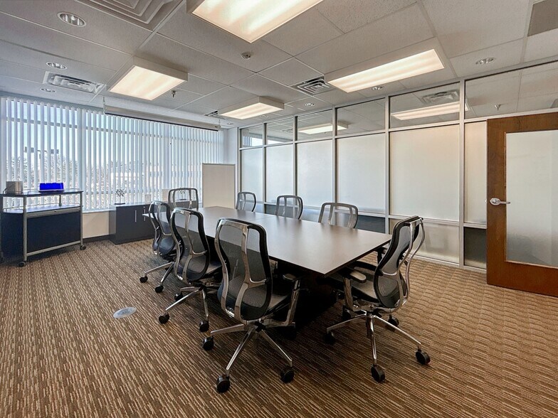 More Photos Of 1320 Central Park Blvd, Fredericksburg Coworking Space