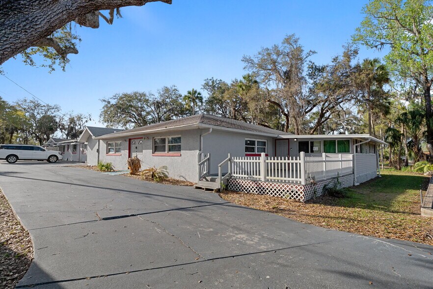More Photos Of 639 NE 1st St, Crystal River Daycare Center For Sale