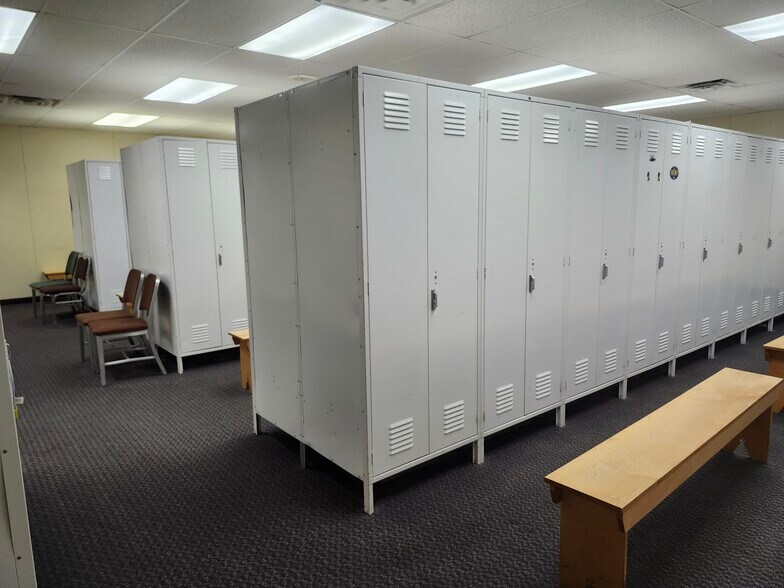 More Photos Of 826 Franklin Rd, Mercer Medical For Lease