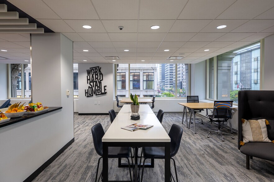 More Photos Of 605 N Michigan Ave, Chicago Coworking Space