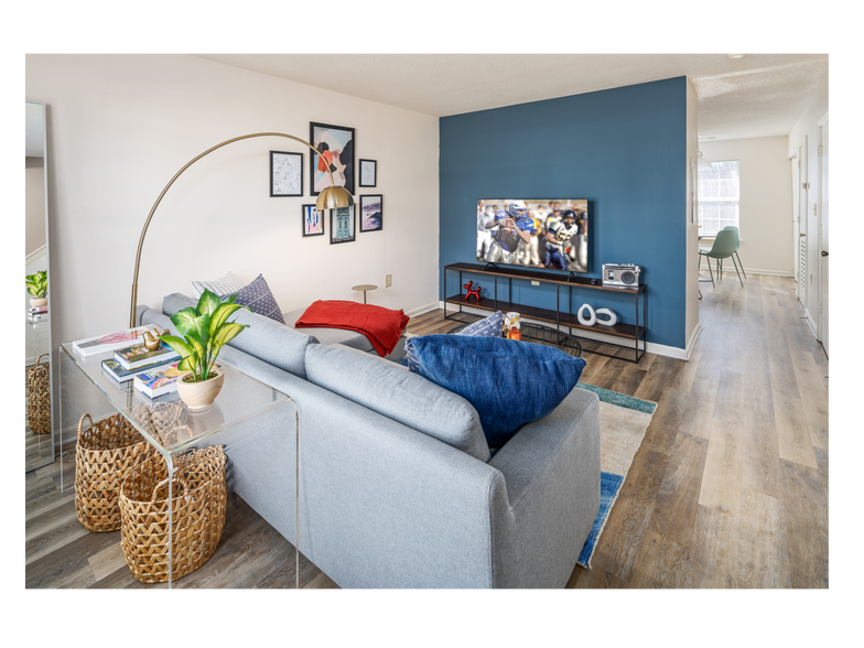 More Photos Of 5600 Salem Run Blvd, Fredericksburg Apartments For Sale