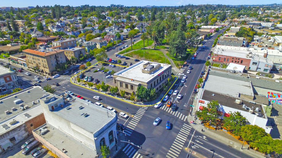 Primary Photo Of 200 Kentucky St, Petaluma Bank For Lease