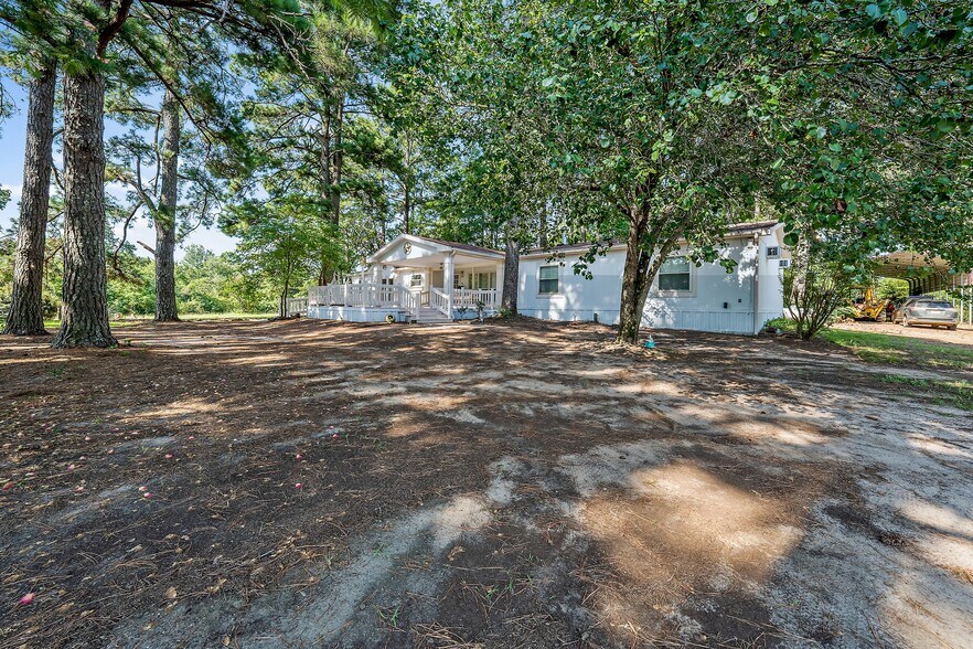 More Photos Of 980 County Road 1705, Jacksonville Lodge Meeting Hall For Sale