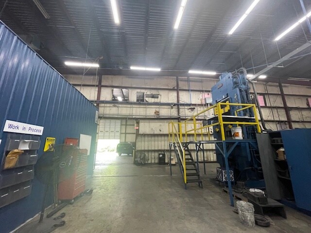 More Photos Of 1522 Manchester Rd, West Carrollton Warehouse For Sale