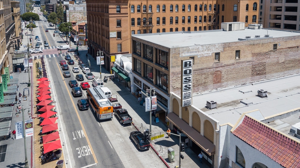 More Photos Of 318-320 S Broadway, Los Angeles Office For Sale