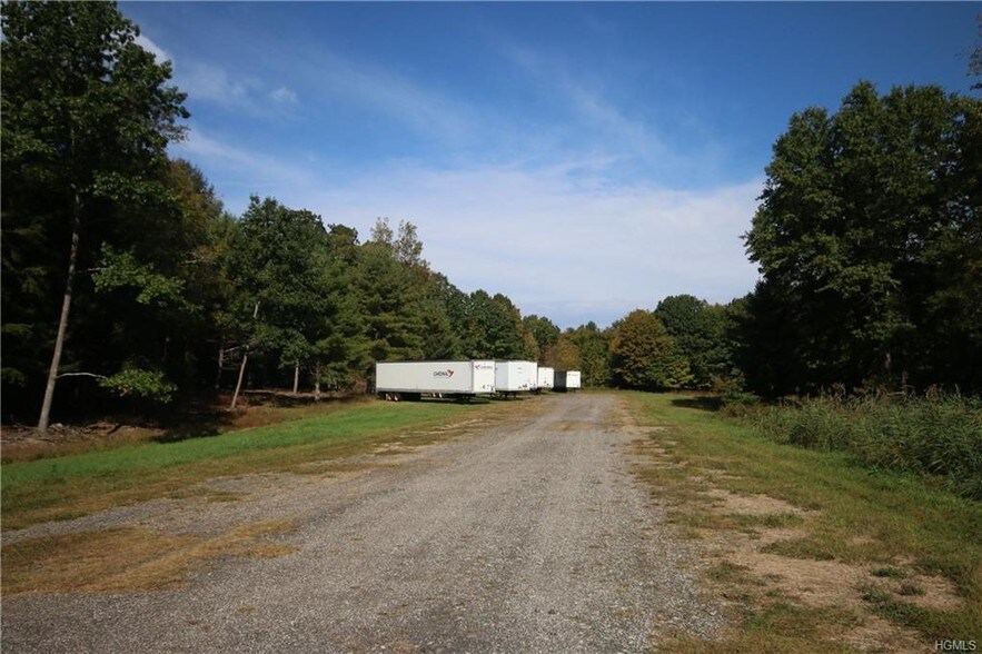 More Photos Of 269 Stone Schoolhouse Rd, Bloomingburg Land For Lease