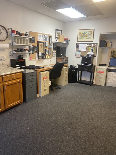 More Photos Of 2025 W Grant Rd, Tucson Medical For Sale